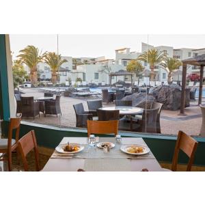 VITALCLASS LANZAROTE SPORTS & WELLNESS RESORT - Alojamientos en COSTA TEGUISE