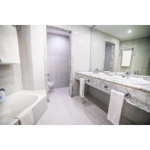 BEATRIZ COSTA & SPA - Alojamientos en COSTA TEGUISE