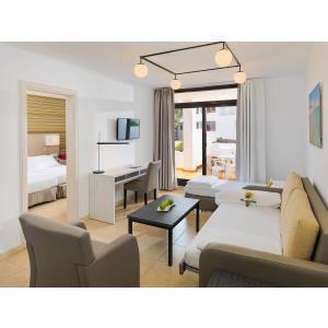H10 SUITES LANZAROTE GARDENS - Alojamientos en COSTA TEGUISE