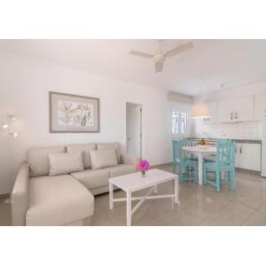 PARQUE TROPICAL - Alojamientos en PUERTO DEL CARMEN