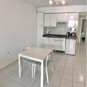 LIVVO ERIKA APARTMENTS (ADULTS ONLY +16) - Alojamientos en CORRALEJO