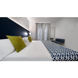 BRONCEMAR BEACH SUITES - Accomodations en CALETA DE FUSTE