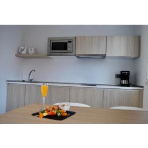 BRONCEMAR BEACH SUITES - Accomodations en CALETA DE FUSTE