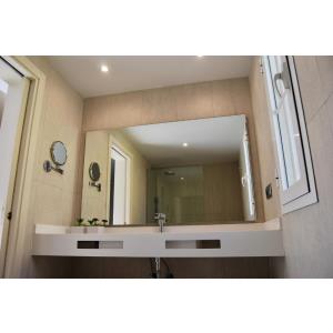 BRONCEMAR BEACH SUITES - Accomodations en CALETA DE FUSTE