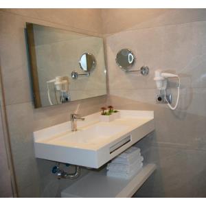 BRONCEMAR BEACH SUITES - Accomodations en CALETA DE FUSTE