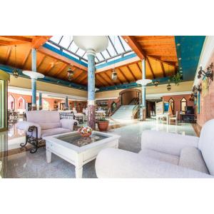 LIVVO ESMERALDA MARIS - Alojamientos en COSTA CALMA