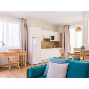 LIVVO ESMERALDA MARIS - Alojamientos en COSTA CALMA