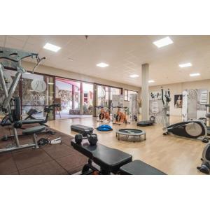 LIVVO ESMERALDA MARIS - Alojamientos en COSTA CALMA