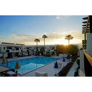 PLAZA AZUL - Alojamientos en PUERTO DEL CARMEN