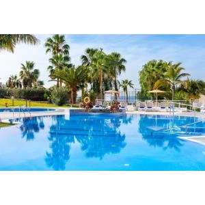 TROPICAL PARK HOTEL - Alojamientos en CALLAO SALVAJE