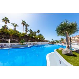 TROPICAL PARK HOTEL - Alojamientos en CALLAO SALVAJE