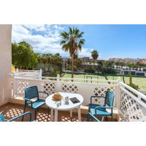 TROPICAL PARK HOTEL - Alojamientos en CALLAO SALVAJE