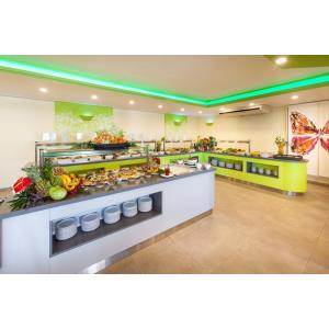 TROPICAL PARK HOTEL - Alojamientos en CALLAO SALVAJE