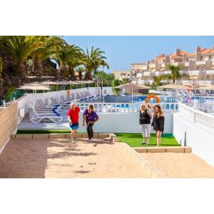 TROPICAL PARK HOTEL - Alojamientos en CALLAO SALVAJE