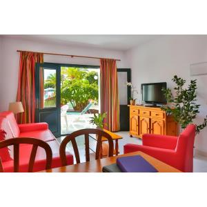 SOL APARTAMENTOS - Alojamientos en COSTA TEGUISE