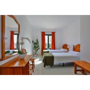 SOL APARTAMENTOS - Alojamientos en COSTA TEGUISE