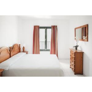 SOL APARTAMENTOS - Alojamientos en COSTA TEGUISE