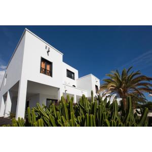 SOL APARTAMENTOS - Alojamientos en COSTA TEGUISE