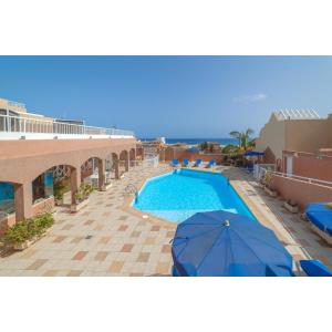 Villas VILLAS MONTE SOLANA by LIVVO