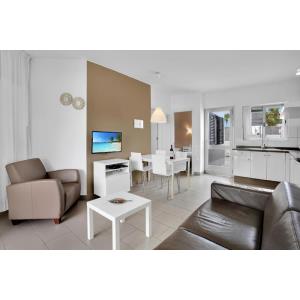 LIVVO MAR AZUL (ADULTS ONLY) - Alojamientos en CORRALEJO